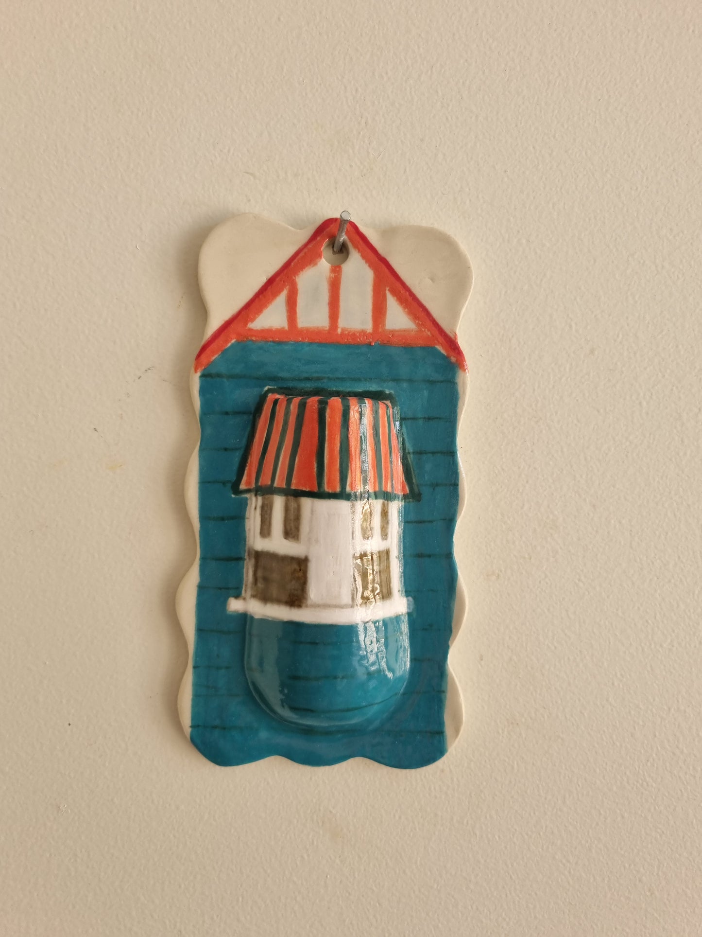Fun wall vase