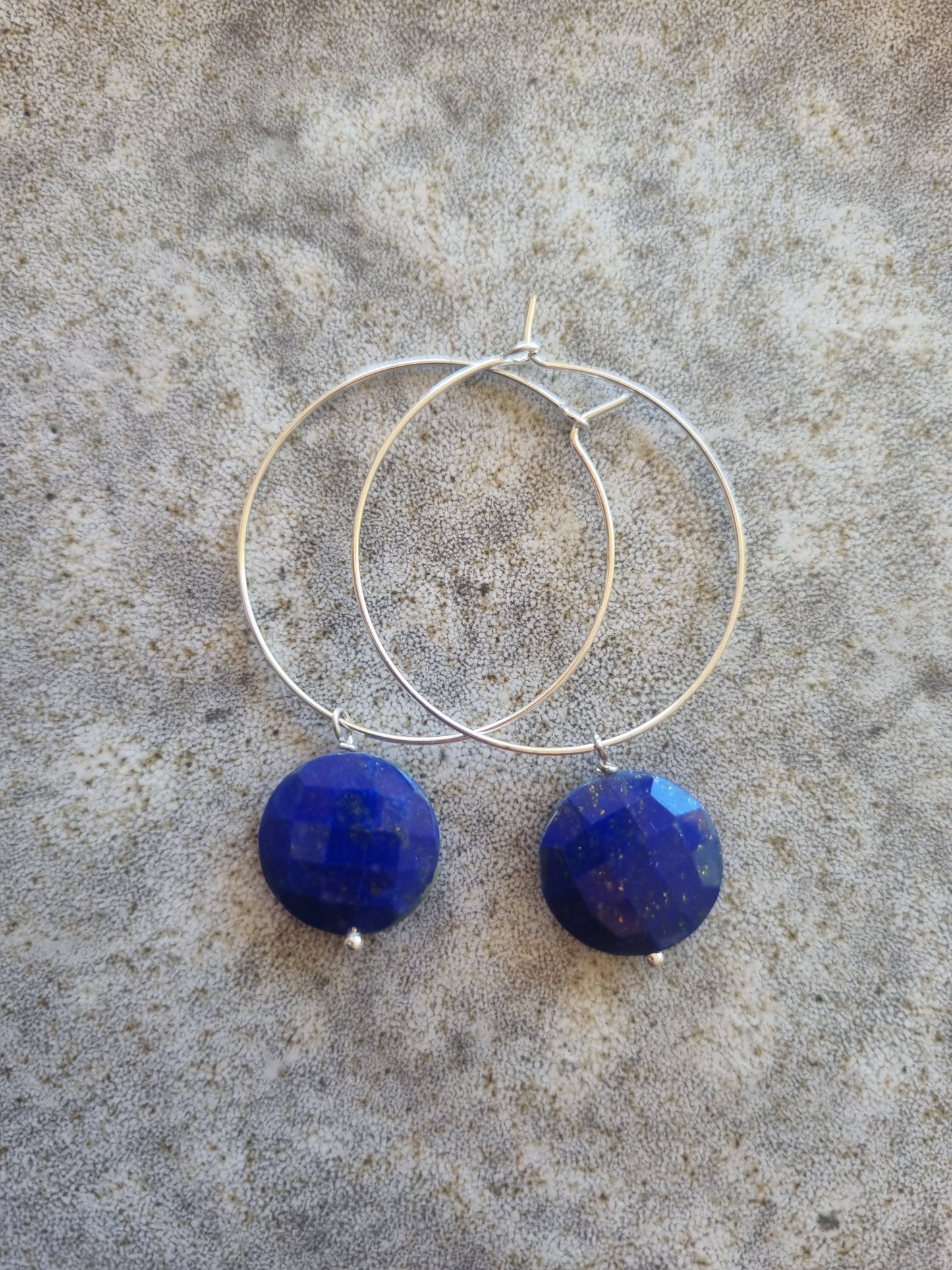 Lapis hoops