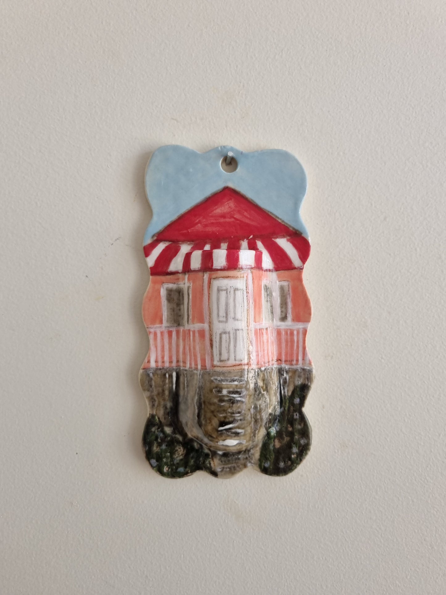 Fun wall vase