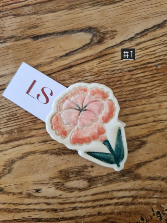 Spring flower brooch