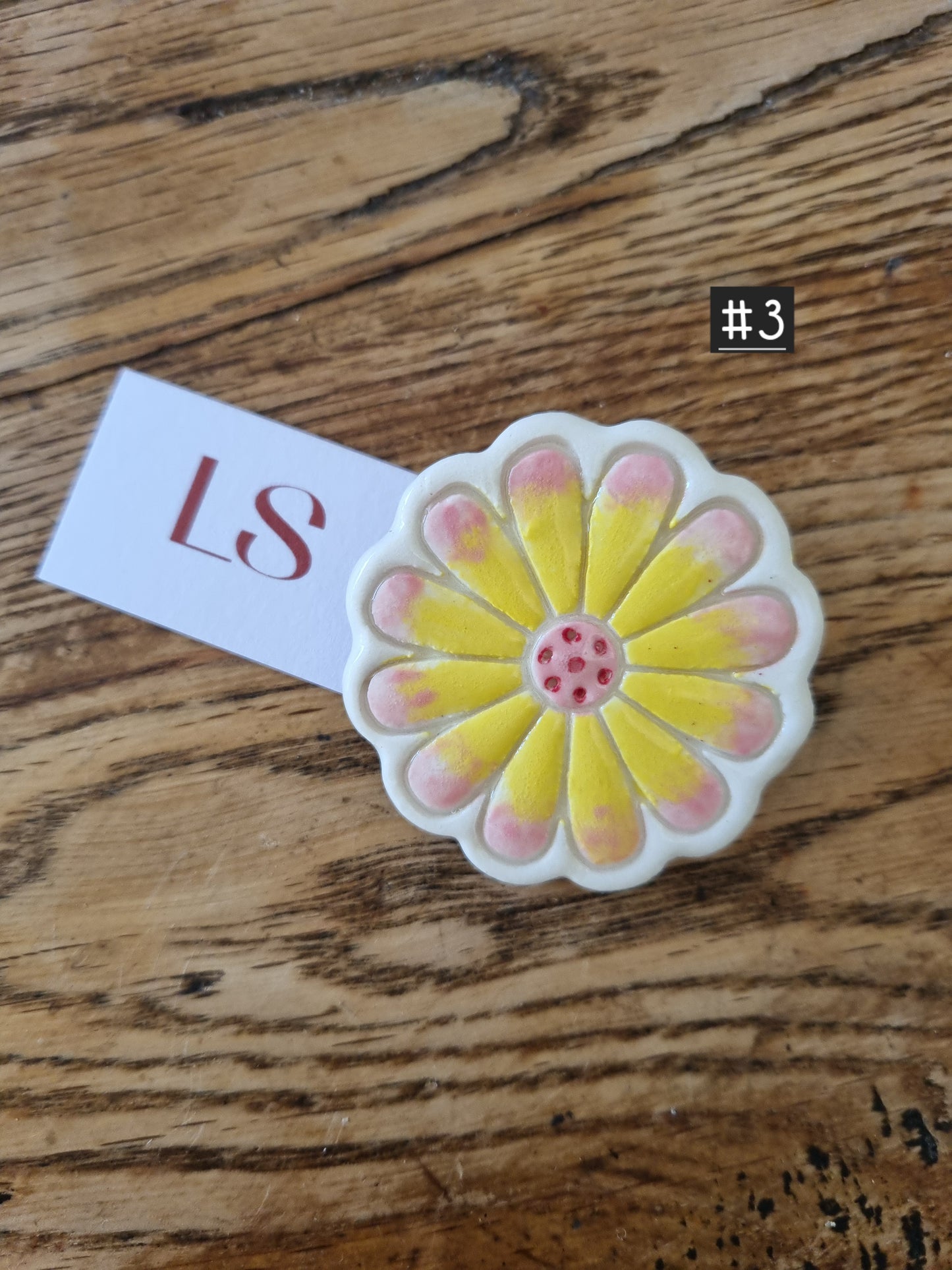 Spring flower brooch