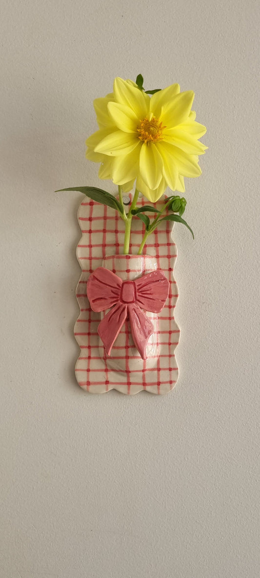 Bow wall vase
