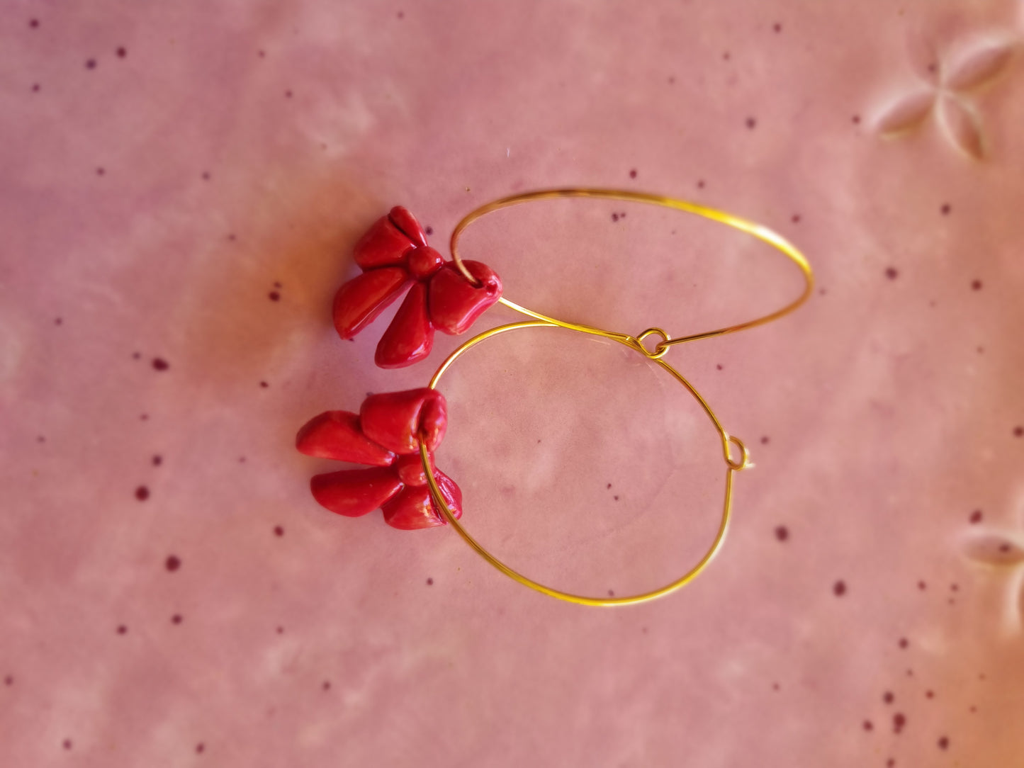 Bow hoops