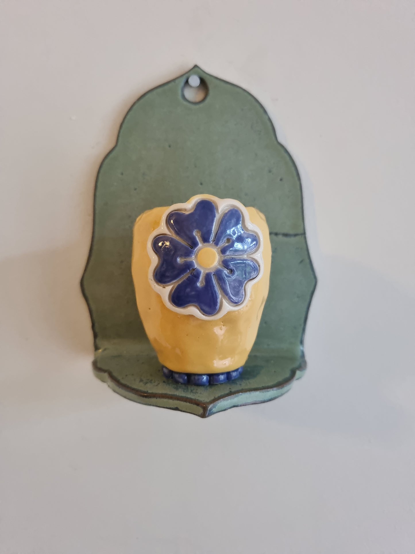 Pansy vase